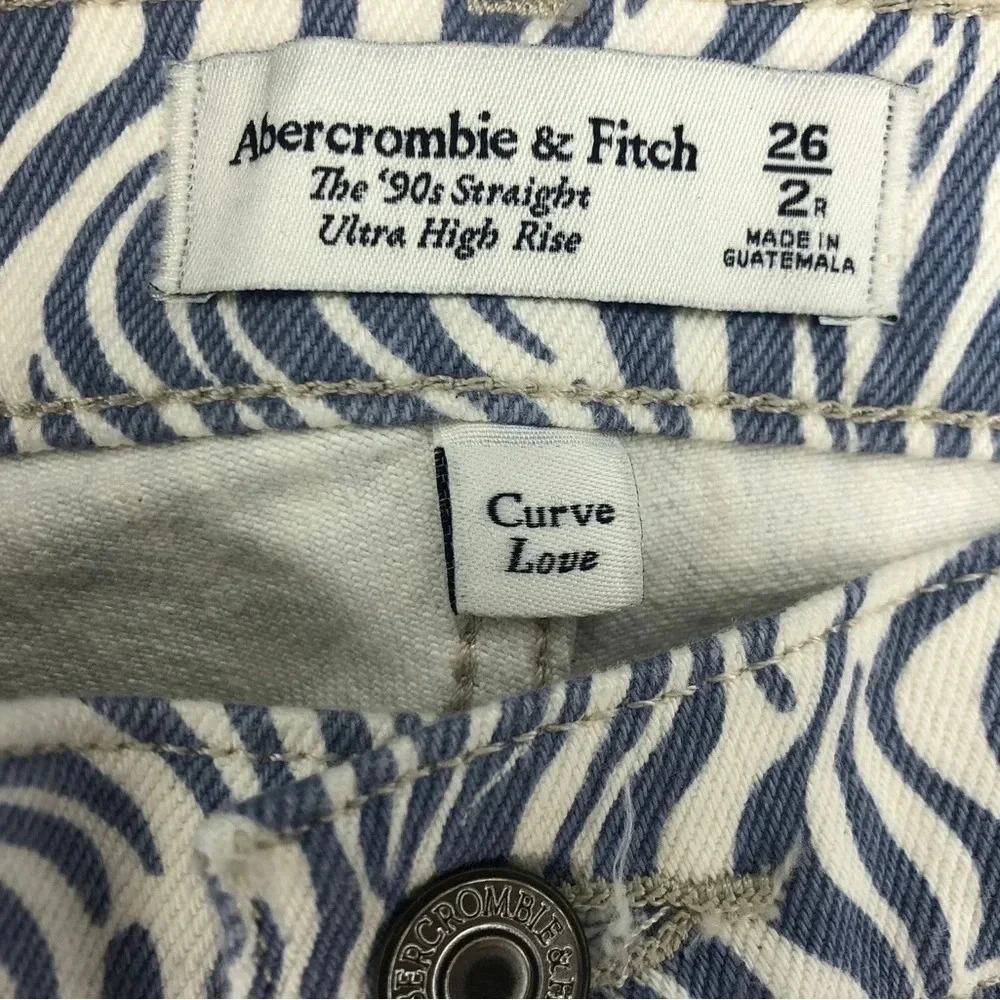 Abercrombie & Fitch Curve High Rise 90s Straight Jeans | Zebra | Size 26 / 2R - Picture 6 of 7